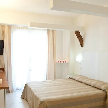 Derby Exclusive 4* Milano Marittima