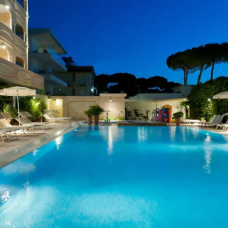 Hotell Derby Exclusive Milano Marittima