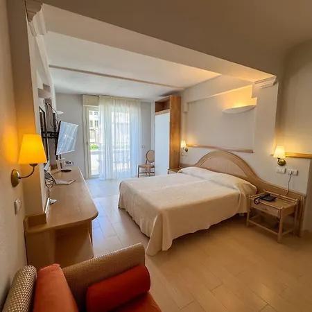 Derby Exclusive Hotel 4*