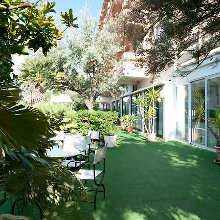 Derby Exclusive 4* Milano Marittima