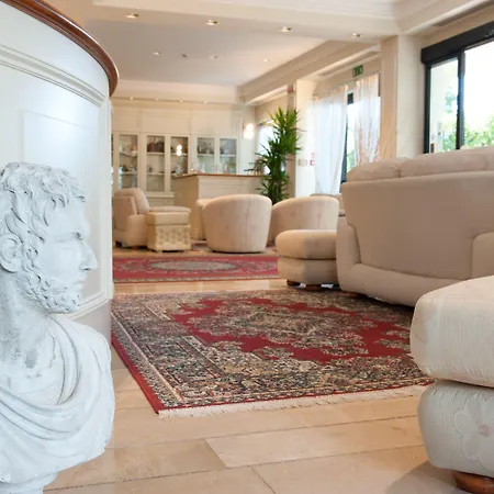 Derby Exclusive Hotel