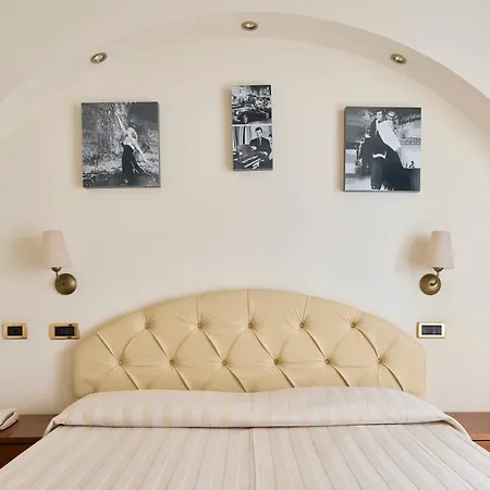 Derby Exclusive Hotel