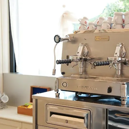 Derby Exclusive 4* Milano Marittima