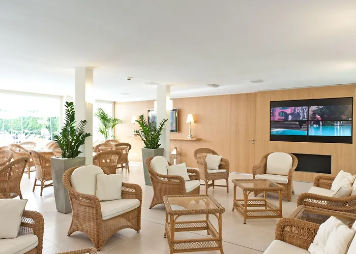 Derby Exclusive Hotell 4*