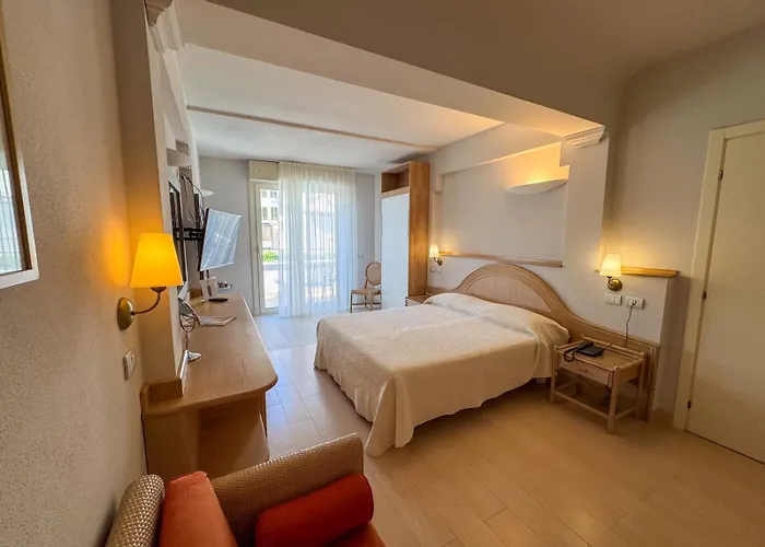 Derby Exclusive Hotell 4*