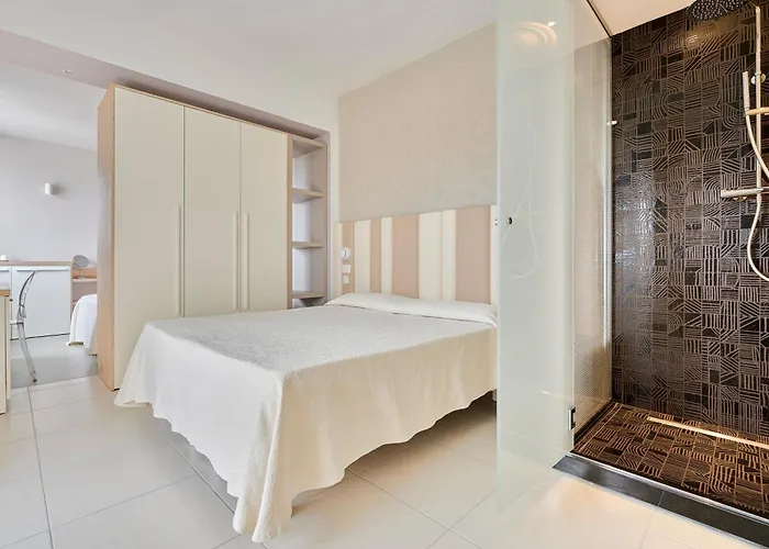 Derby Exclusive Hotel 4*