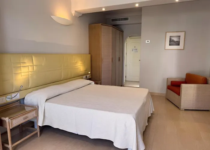 Hotel Derby Exclusive 4*