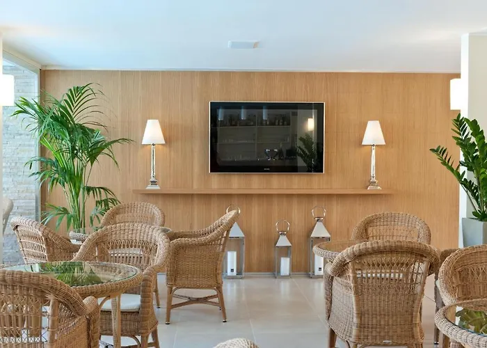 Derby Exclusive 4* Milano Marittima